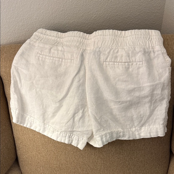 Athleta Women's Cream Cargo Shorts - Picture 2 of 2